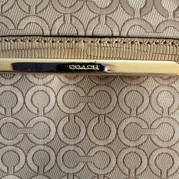 Coach Madison Pearlescent Khaki Georgie Op Art Convertible Satchel #A1420-30406 - Picture 6 of 11